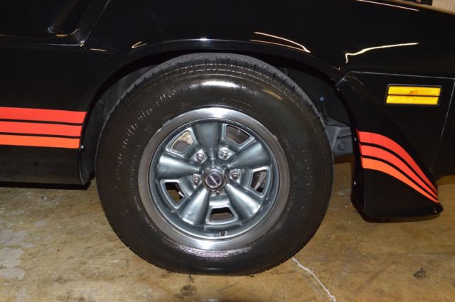 1980 Chevrolet Camaro Z28 - photo 3