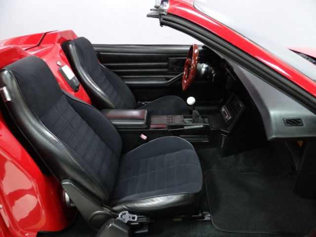 1986 Chevrolet Camaro - photo 10