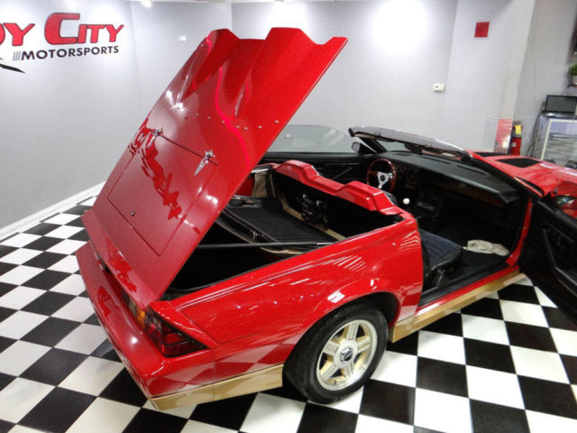 1986 Chevrolet Camaro - photo 5