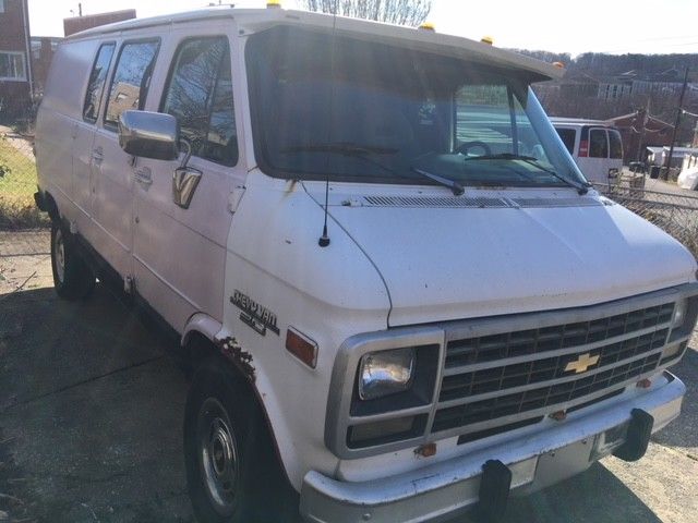 1993 Chevrolet G20 Van - photo 3
