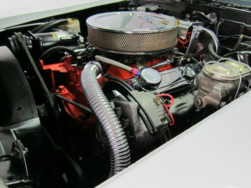 1976 Chevrolet Corvette - photo 10
