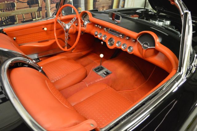 1957 Chevrolet Corvette CONVERTIBLE - photo 11