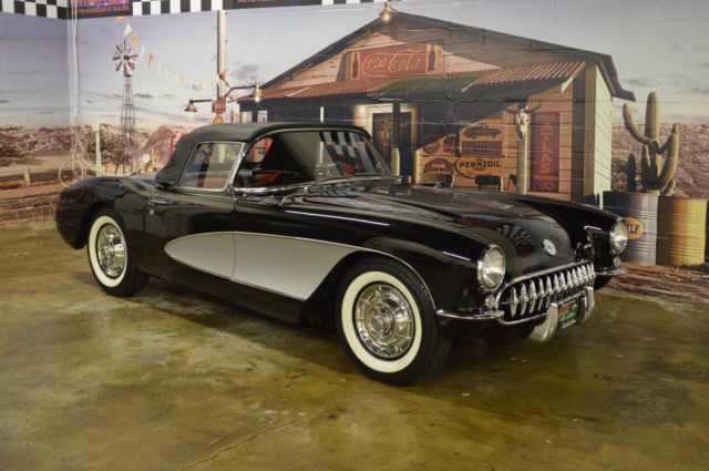 1957 Chevrolet Corvette CONVERTIBLE - photo 12