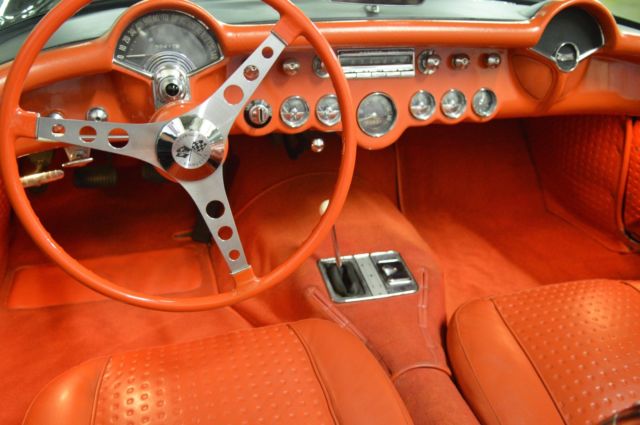 1957 Chevrolet Corvette CONVERTIBLE - photo 8