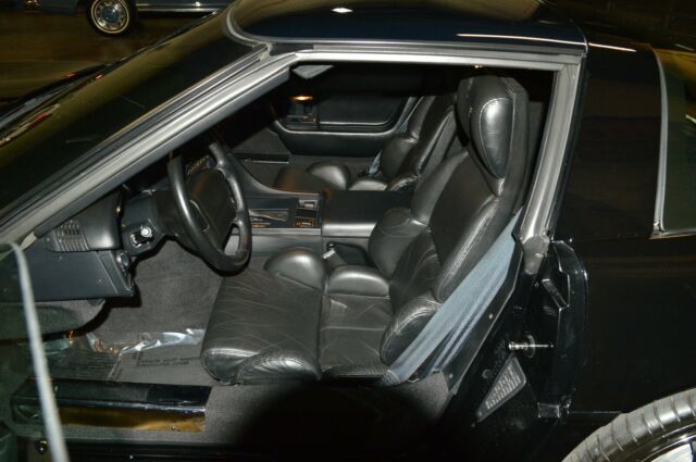 1993 Chevrolet Corvette CPE - photo 8