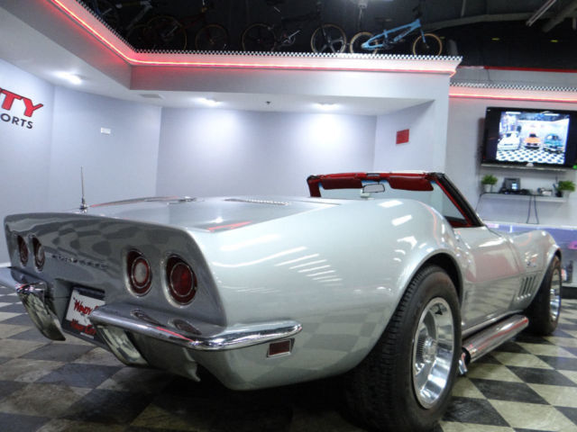 1969 Chevrolet Corvette - photo 3