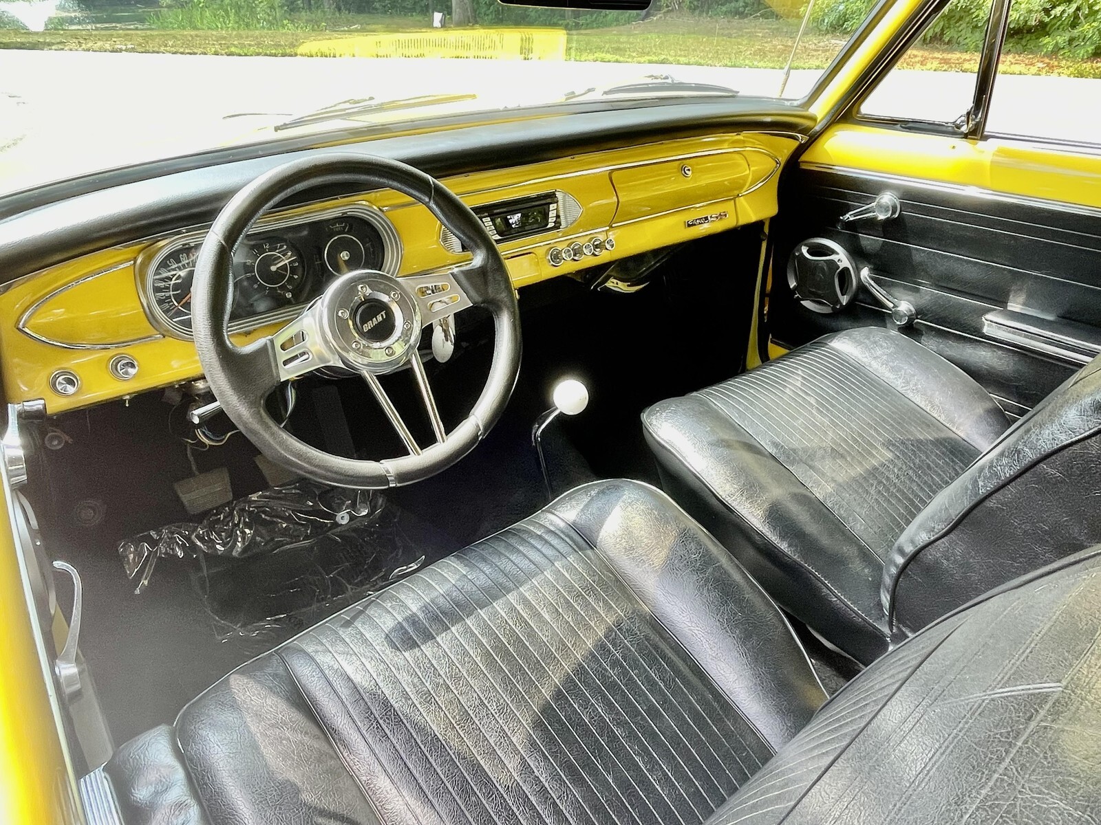 1964 Chevrolet Chevy II Custom 350 4 Speed - photo 2