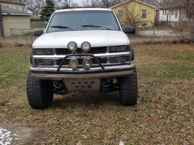 1994 Chevrolet Blazer Silverado 2 door - photo 2