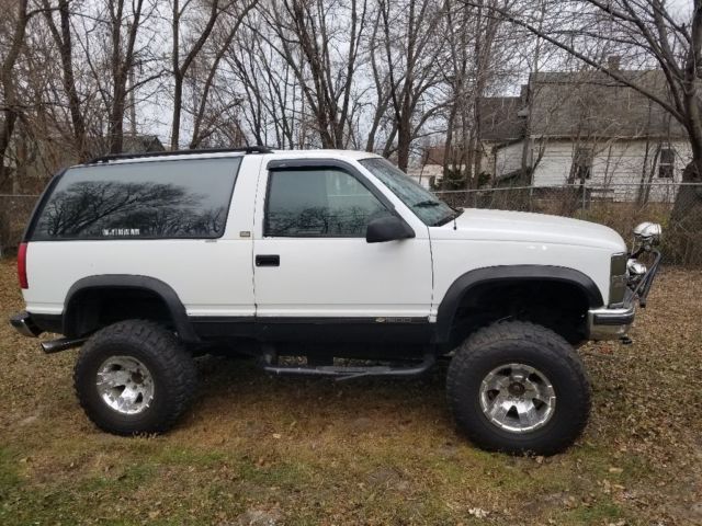 1994 Chevrolet Blazer Silverado 2 door - photo 4