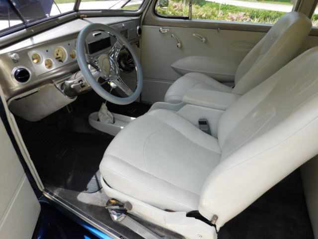 1939 Chevrolet Master Deluxe Town Sedan - photo 12