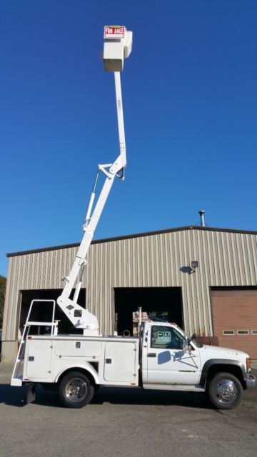 Chevy Silverado Sierra 3500HD Bucket Truck 37ft diesel 6.5 turbo gm work truck 1994 Chevrolet Silverado 3500
