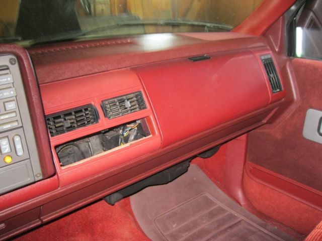 1990 Chevrolet C/K Pickup 1500 Silverado SS 454 - photo 4
