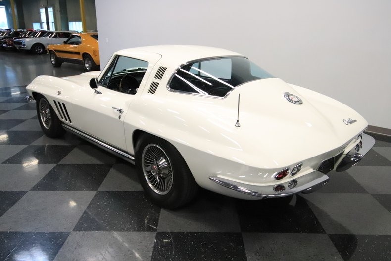 1965 Chevrolet Corvette -- - photo 10