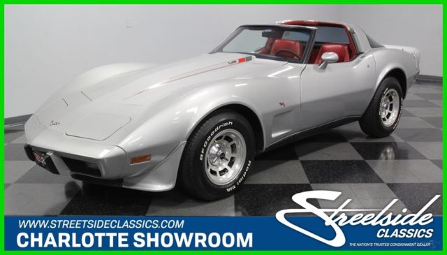 CHEVY VETTE SILVER RED ICE COLD AC T TOPS 1979 Used Automatic 1979 Chevrolet Corvette