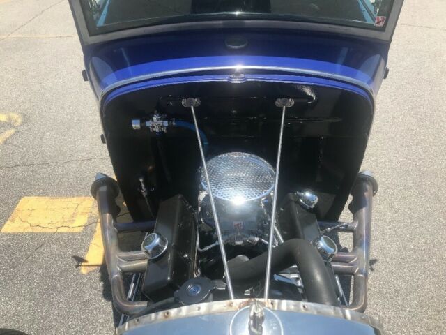 1930 Ford Model A - photo 8