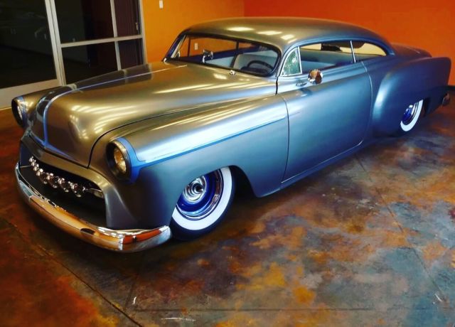 Chopped 1953 Chevrolet custom bagged 53 Chevy V8 LS1 swap 1953 Chevrolet Bel Air/150/210