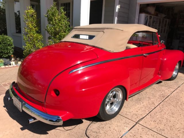 1948 Ford Convertible - photo 3