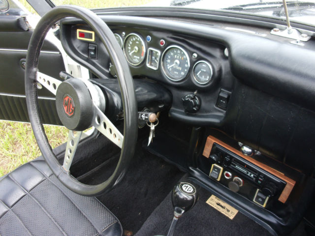 1974 MG MGB - photo 7