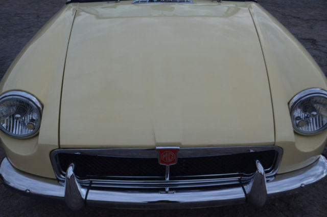 1974 MG MGB - photo 11