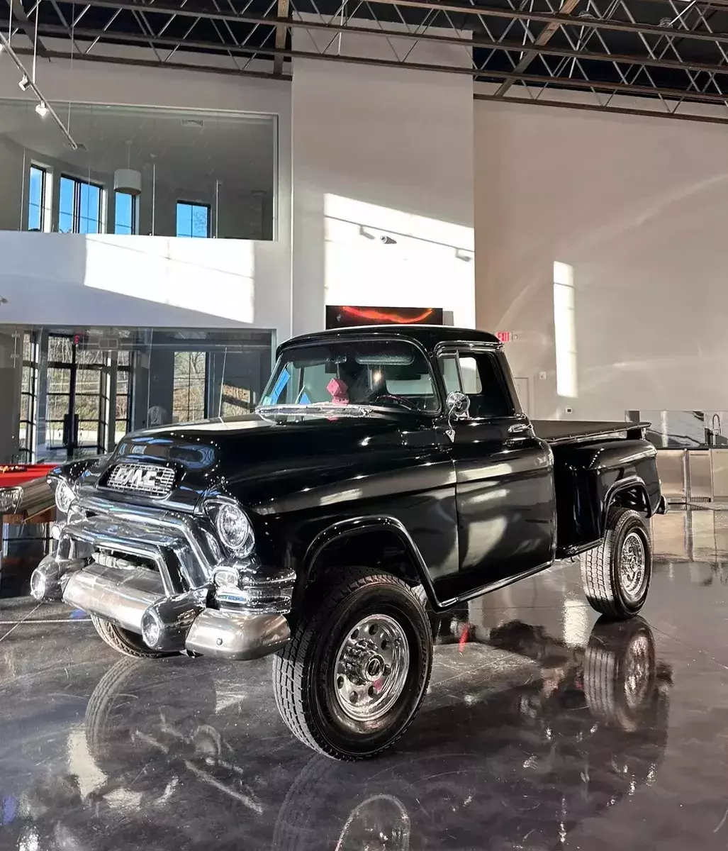 CHROME HEARTS 1/1 GMC TRUCK 1955 COLLECTORS ITEM 1955 GMC Truck