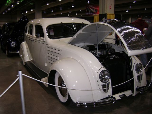 1934 Other Makes CHRYSLER AIRFLOW RESTOMOD