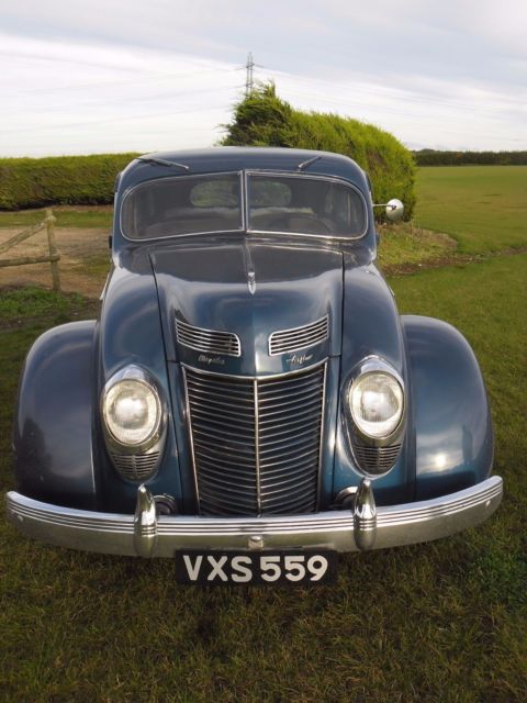 1937 Chrysler Airflow - photo 3