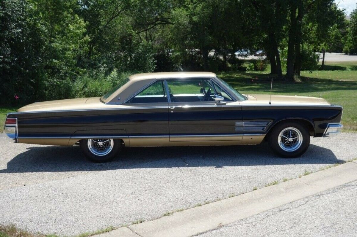 1966 Chrysler 300 Series -ORIGINAL BLACK PLATE CALIFORNIA CLASSIC- SEE VIDE - photo 3