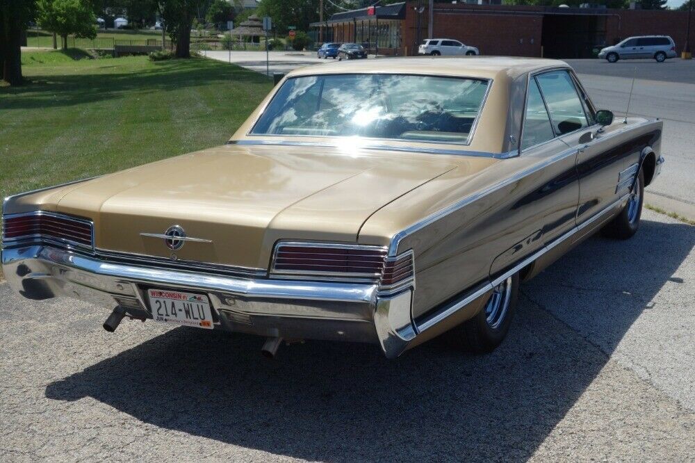1966 Chrysler 300 Series -ORIGINAL BLACK PLATE CALIFORNIA CLASSIC- SEE VIDE - photo 5