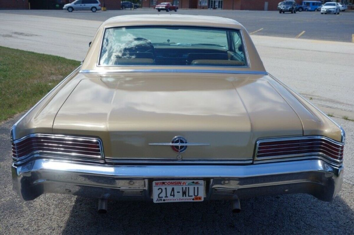 1966 Chrysler 300 Series -ORIGINAL BLACK PLATE CALIFORNIA CLASSIC- SEE VIDE - photo 7