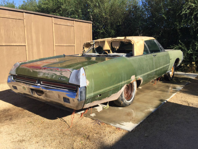 1969 Chrysler 300 Series convertible - photo 3