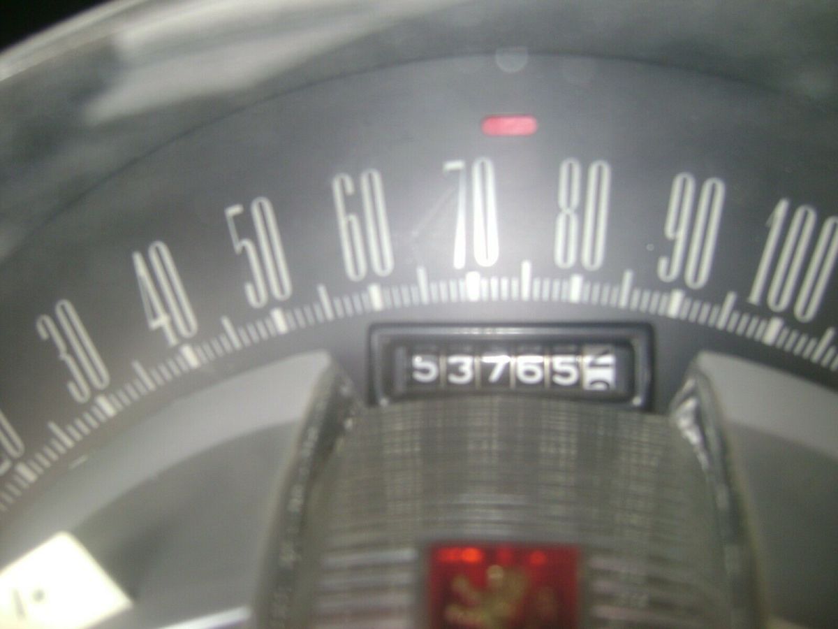 1961 Chrysler 300 Series - photo 11