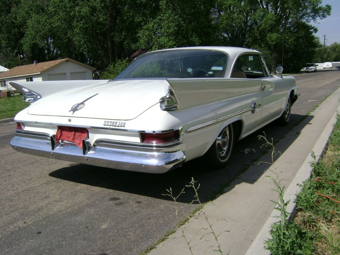 1961 Chrysler 300 Series - photo 5