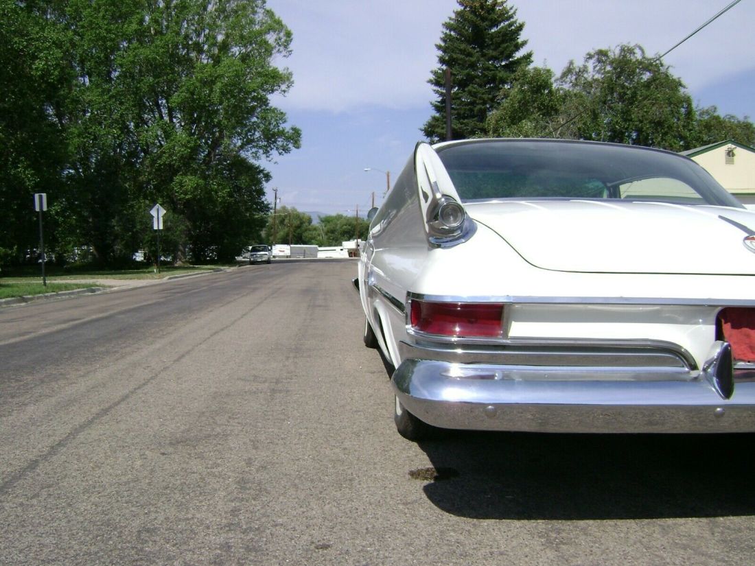 1961 Chrysler 300 Series - photo 6
