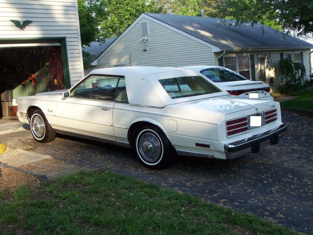1981 Chrysler Cordoba Cabriolet - photo 2