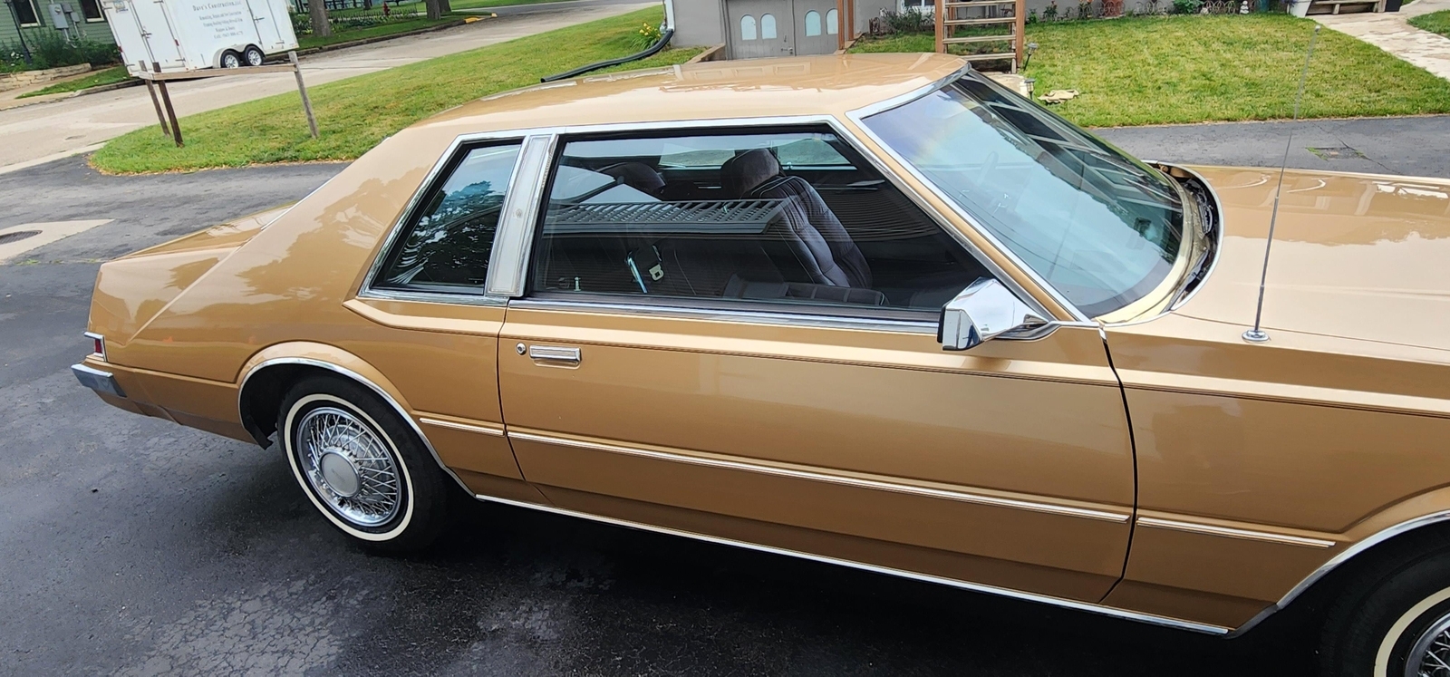 1982 Chrysler Imperial - photo 10