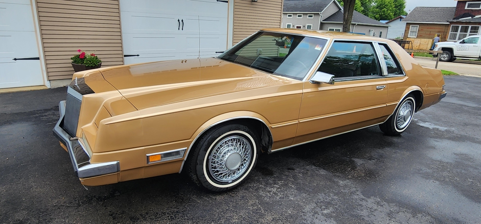 1982 Chrysler Imperial - photo 3