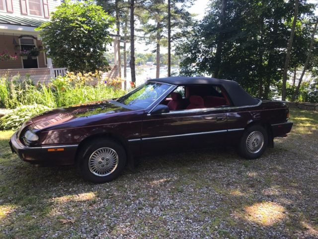 Chrysler LeBaron Convertible 1993 Excellent Condition 36k Burgundy Garaged 1993 Chrysler LeBaron