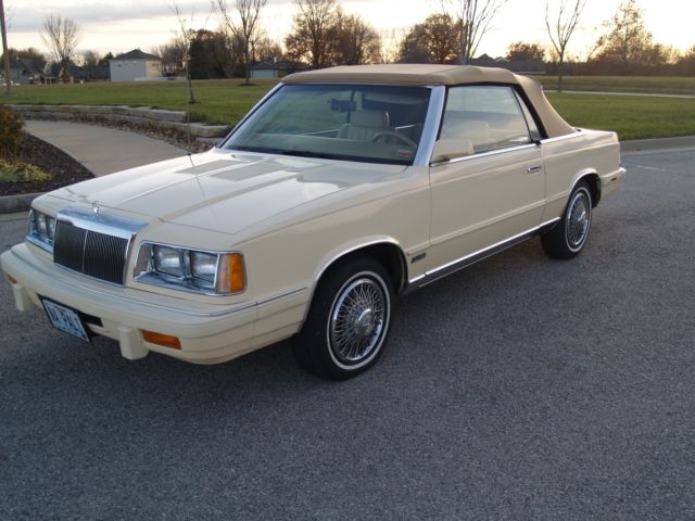 Chrysler LeBaron Convertible 62,000 miles 1986 Chrysler LeBaron Mark Cross Edition