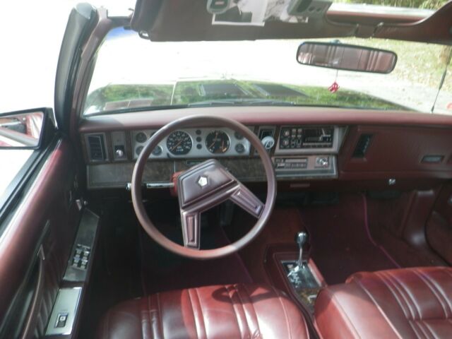 1986 Chrysler LeBaron LEBARON - photo 3