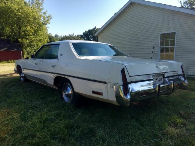 1977 Chrysler New Yorker - photo 5