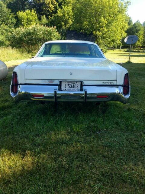 1977 Chrysler New Yorker - photo 6