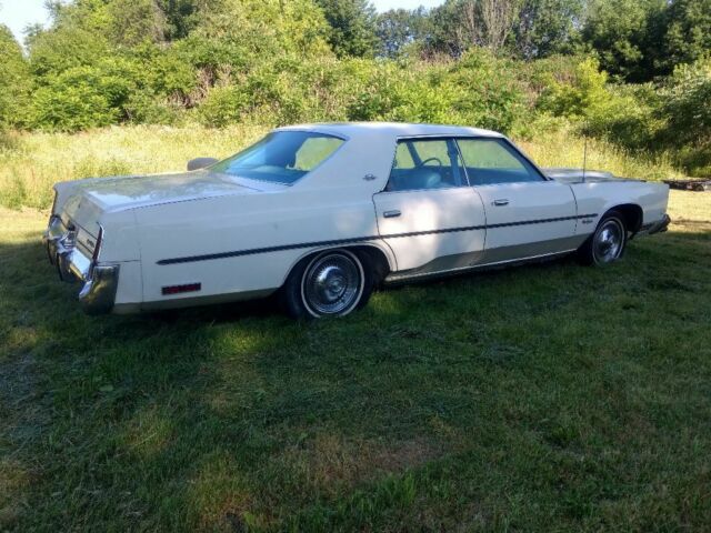 1977 Chrysler New Yorker - photo 7