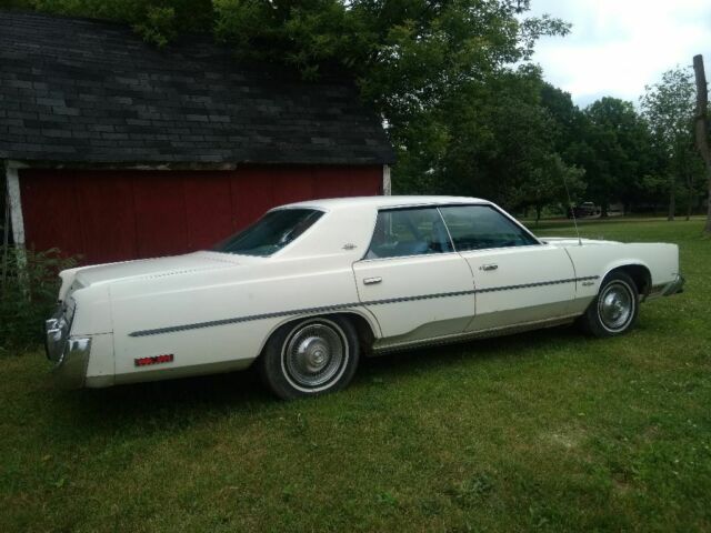 1977 Chrysler New Yorker - photo 9