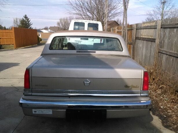1990 Chrysler New Yorker - photo 2