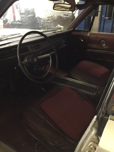 1968 Chrysler 300 Series - photo 4