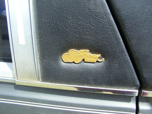 1983 CHRYSLER 5TH AVENUE NEW YORKER - photo 7