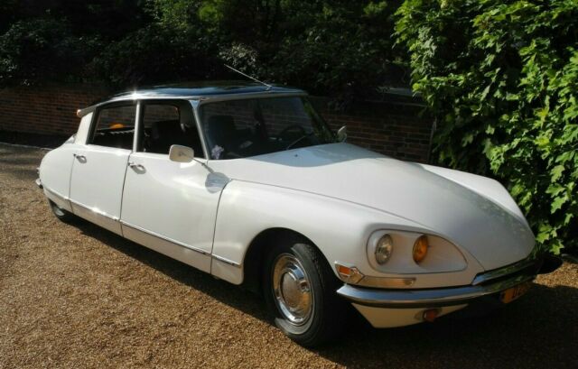 Citroen D Special DS Amazing condition. Very original. Rebuilt engine and more. 1971 Citroën D Special