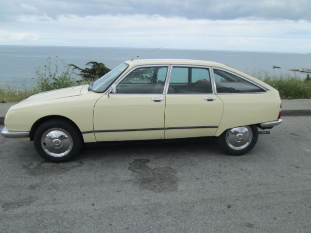 1978 Citroën AX fwd - photo 2