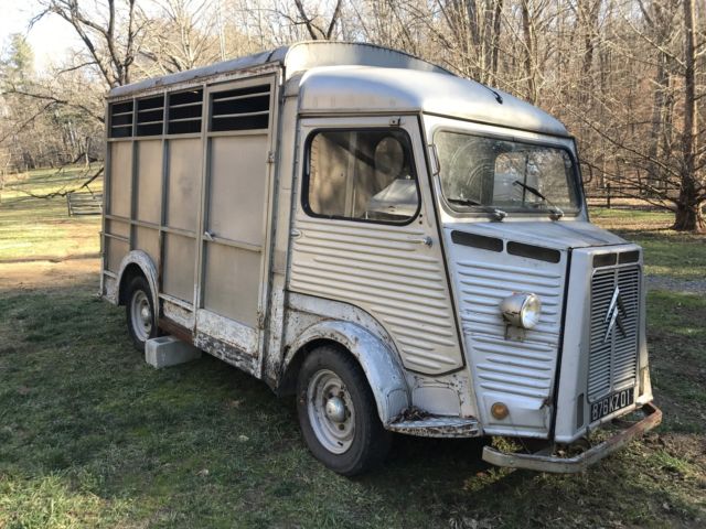 1969 Citroën truck - photo 2