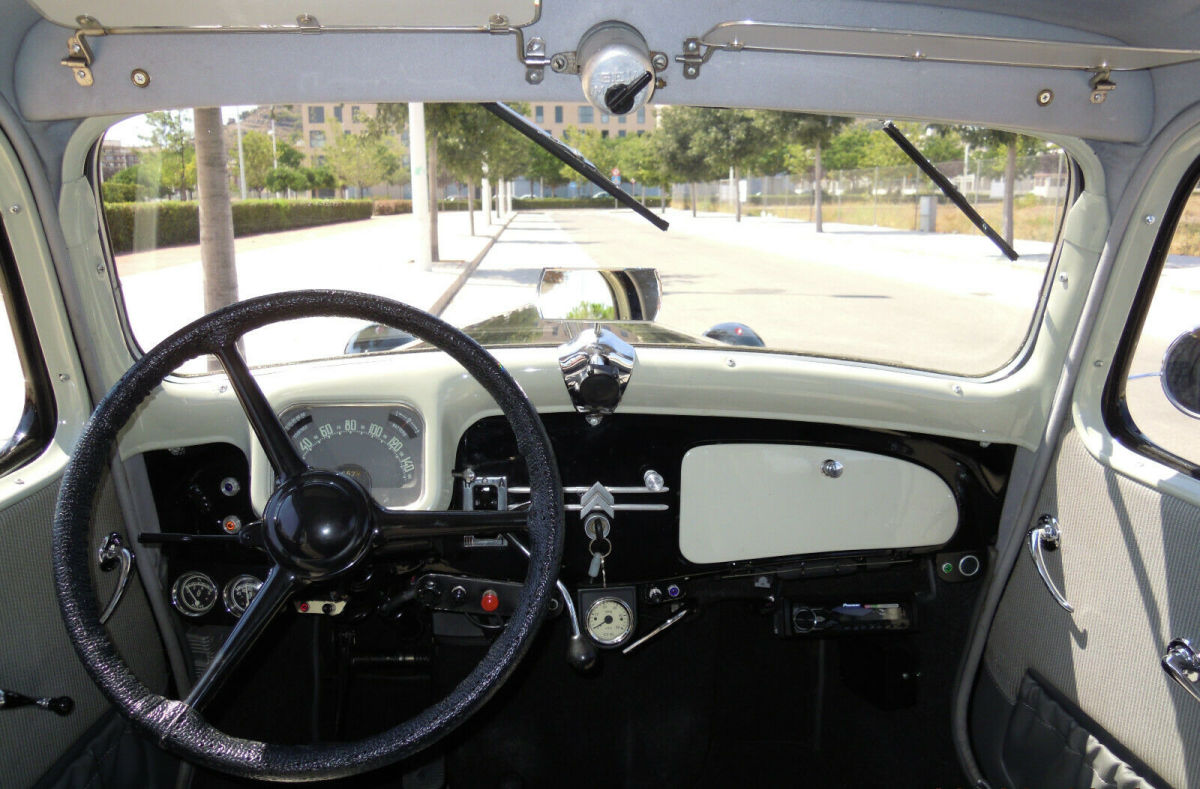 1950 Citroën - photo 4
